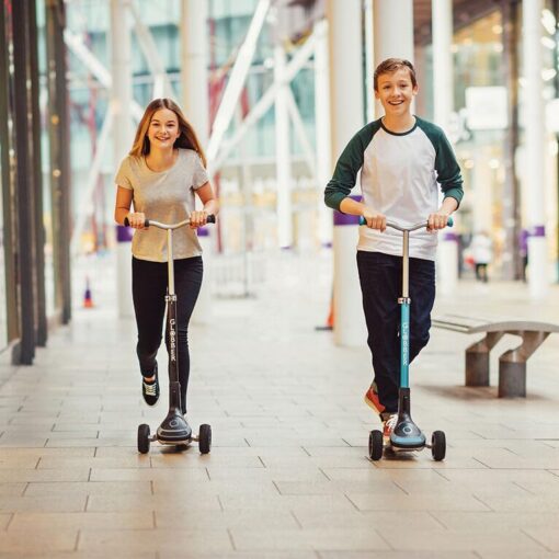 Globber Ultimum Scooter | 3-Wheel Kick Scooter for Adults & Kids 5+ | Foldable Kick Scooter with Safe, Non-Slip Deck & Premium Brakes (Grey) - Image 3