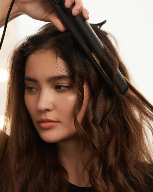 ghd Original Styler ― 1" Flat Iron Hair Straightener, Optimum Styling Temperature for Professional Salon Quality Results, No Extreme-Heat Styling Damage, Ceramic Heat Technology ― Black - Image 6