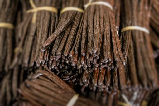 Vanilla Bean Paste for Baking and Cooking - Gourmet Madagascar Bourbon Blend made with Real Vanilla Seeds - 1 Gallon - Image 3